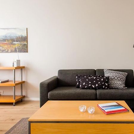 City Center Base In A Prime Location In Reykjavik Bagian luar foto
